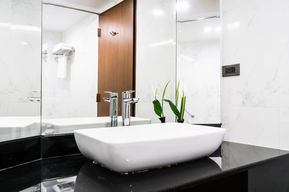 bathroom plumbing clearwater